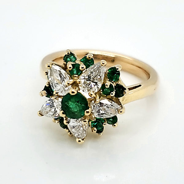 18kt Yellow gold Emerald and Diamond Ring