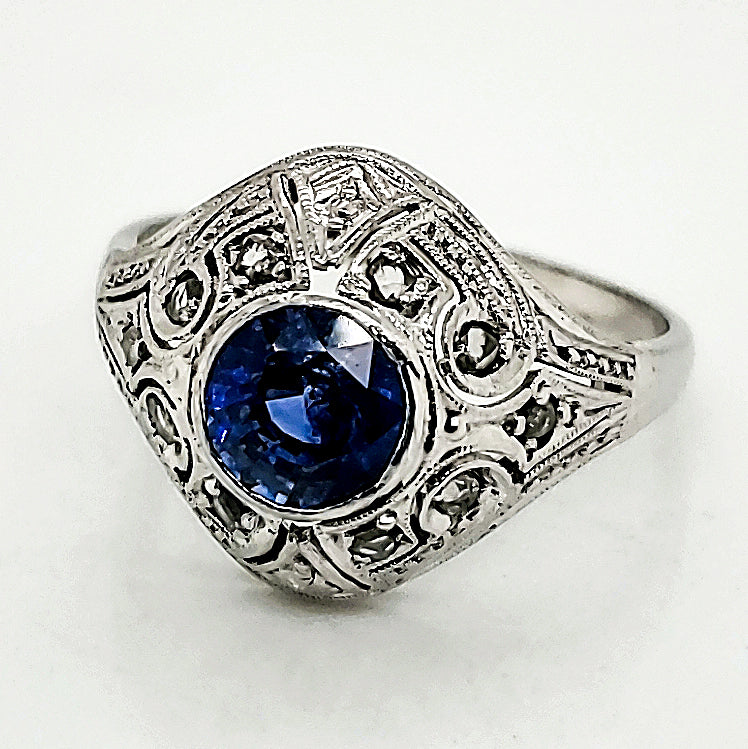 Art Deco 18kt White Gold Sapphire and Diamond Ring