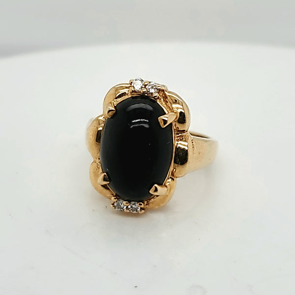 Vintage 14kt Yellow Gold Onyx and Diamond Ring