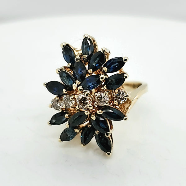 Vintage 1980s 14kt Yellow Gold Sapphire and Diamond Ring