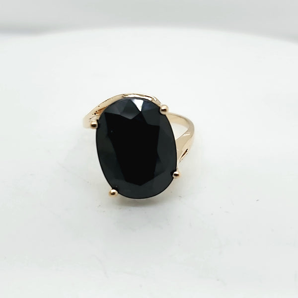 14kt Yellow Gold Sapphire Ring