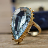 Vintage 14kt Yellow Gold Pear Shaped Aquamarine Ring