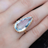 Vintage 14kt Yellow Gold Pear Shaped Aquamarine Ring
