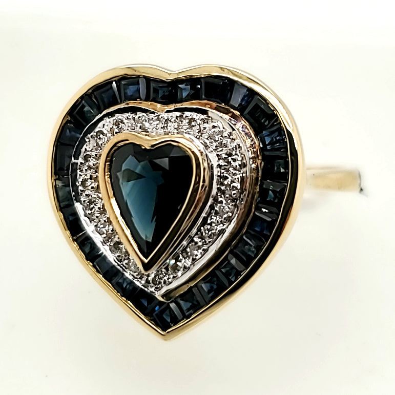 18kt Yellow Gold Sapphire and Diamond Heart Shaped Ring