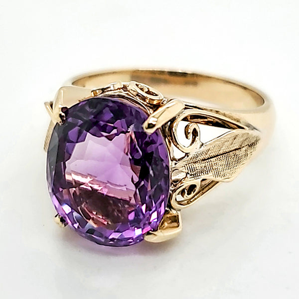 Vintage 14kt Yellow Gold Amethyst Ring