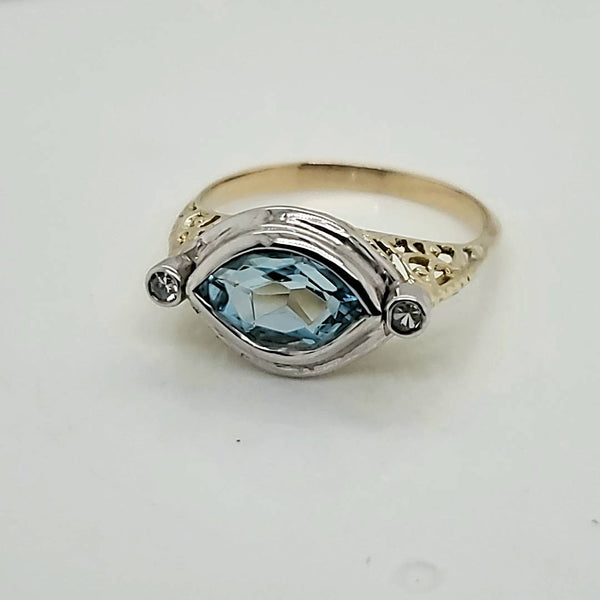 Vintage Filigree Aquamaring and Diamond Ring