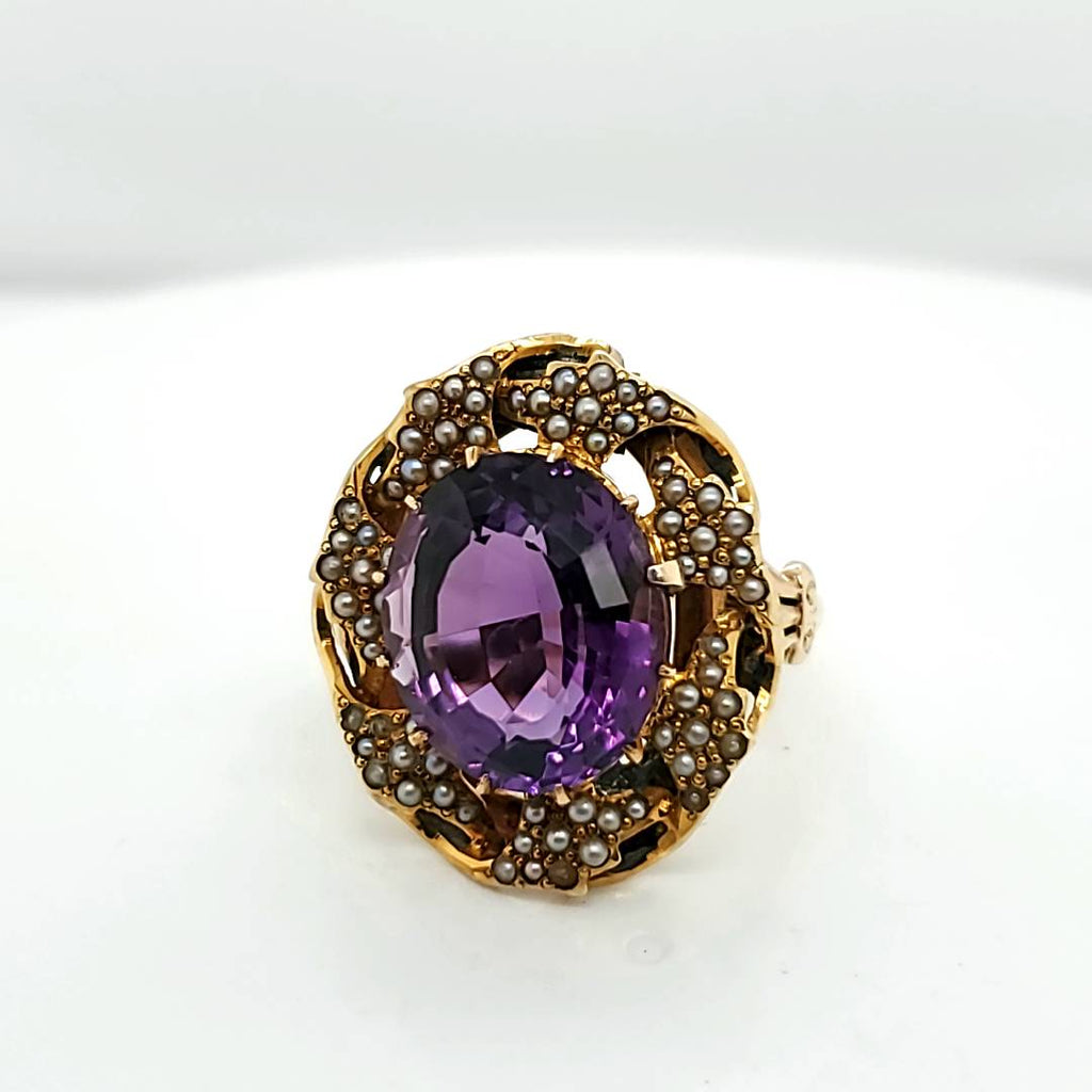 Vintage 10kt yellow Gold Amethyst and Pearl Ring