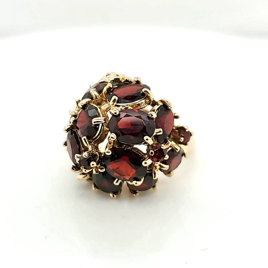 14kt Yellow gold Garnet Dome Ring