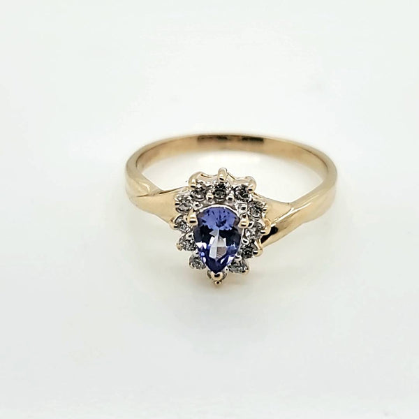 14kt Yellow Gold Tanzanite and Diamond Ring