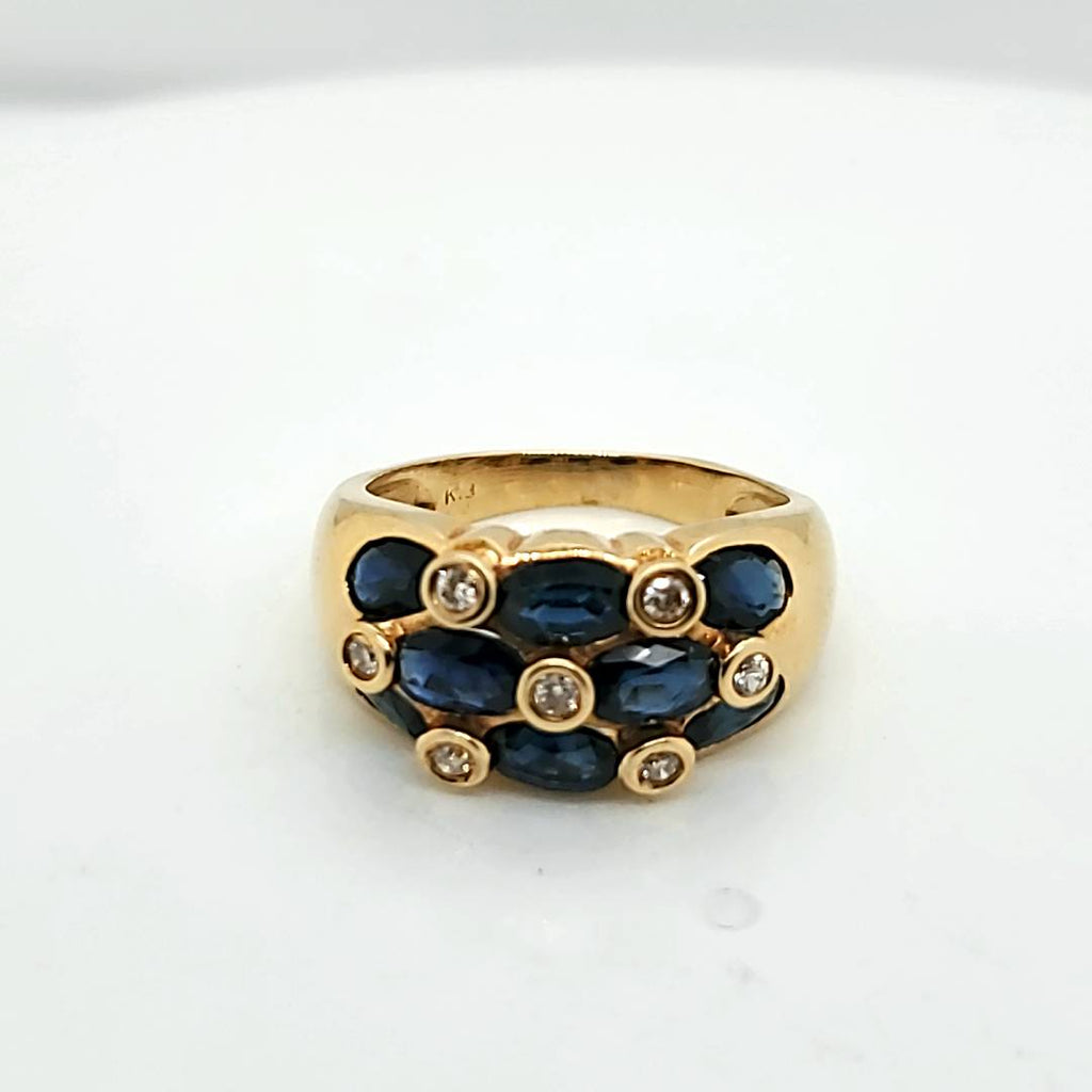 18Kt Yellow Gold Sapphire And Diamond Ring