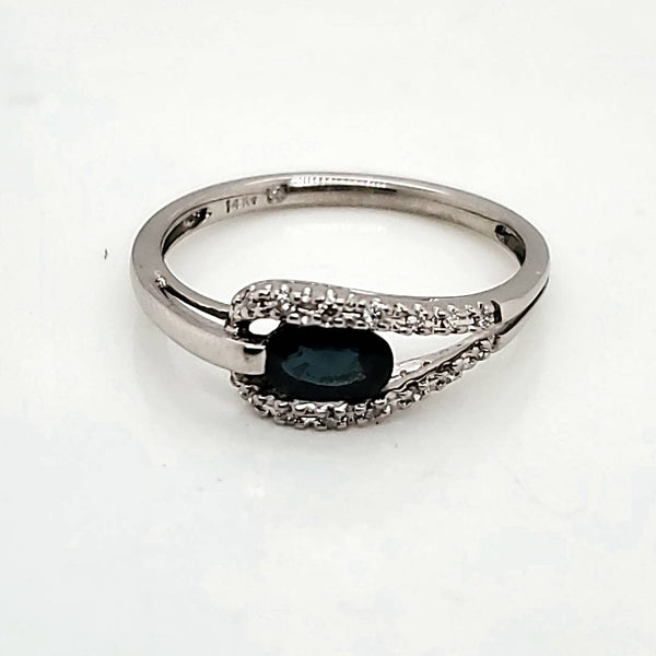 14kt White Gold Sapphire And Diamond Ring