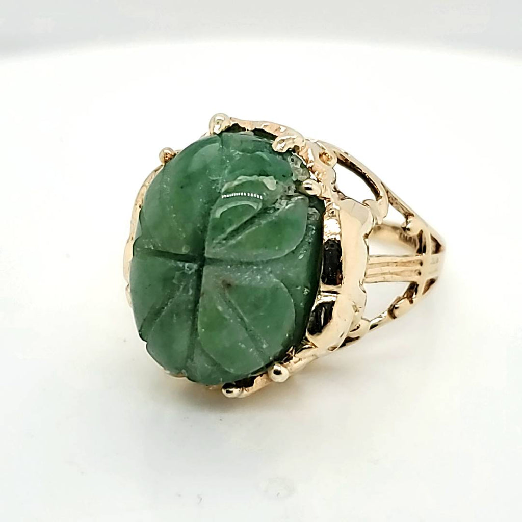 Vintage 10kt Yellow Gold Jade Ring