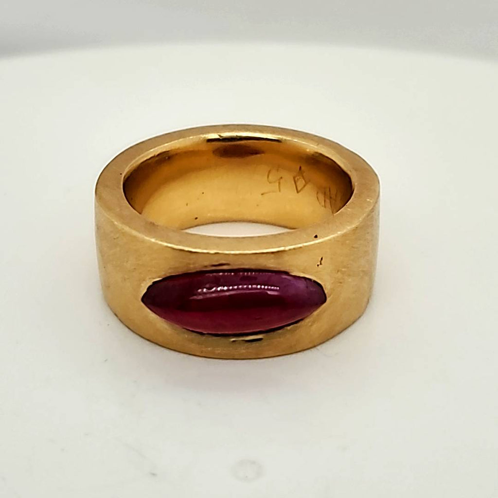 18kt Yellow Gold and Ruby Band Signed Nomad