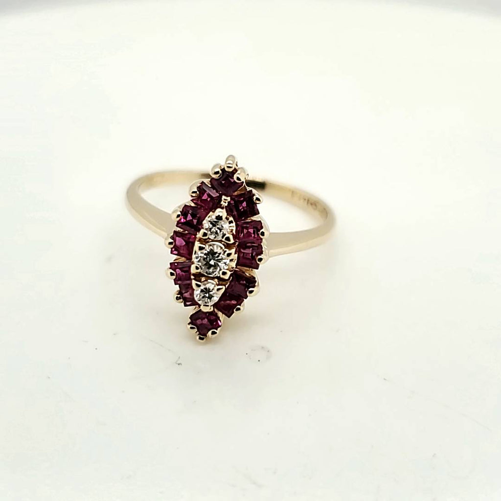 14kt Yellow Gold Diamond and Ruby Ring