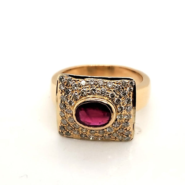 Vintage 18kt Yellow Gold and Ruby Ring