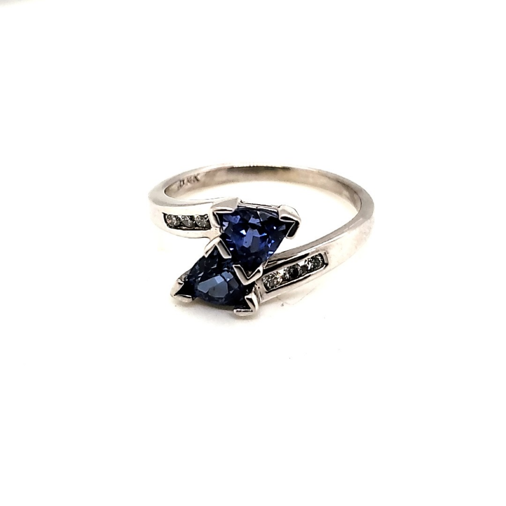 14kt White Gold Tanzanite and Diamond Ring