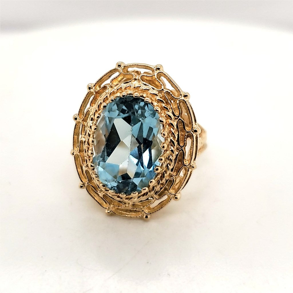 14kt Yellow Gold Swiss Blue Topaz Ring