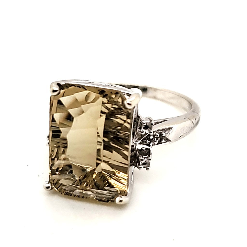 14kt White Gold Fantasy Cut Citrine Ring