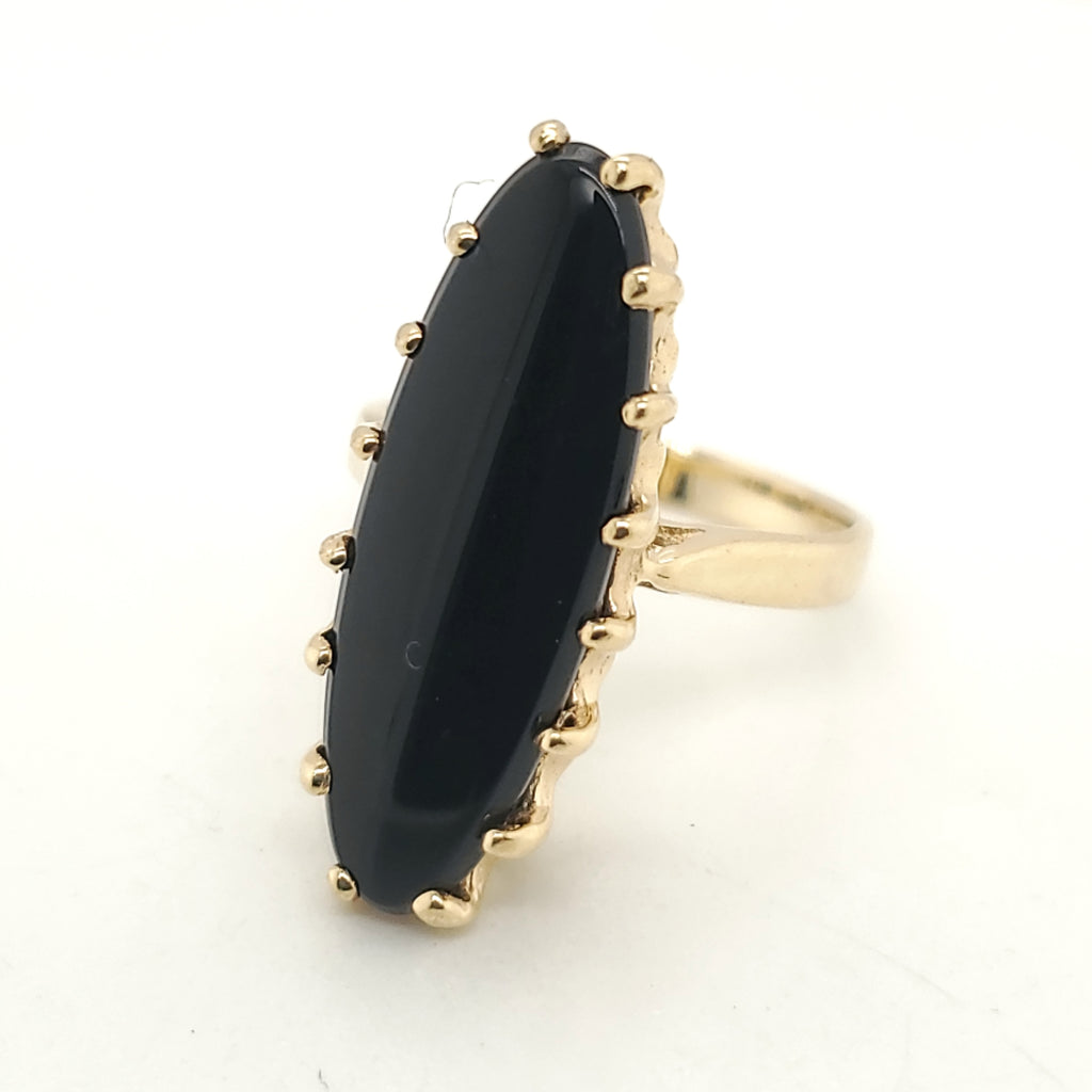 14kt Yellow Gold and Onyx Ring