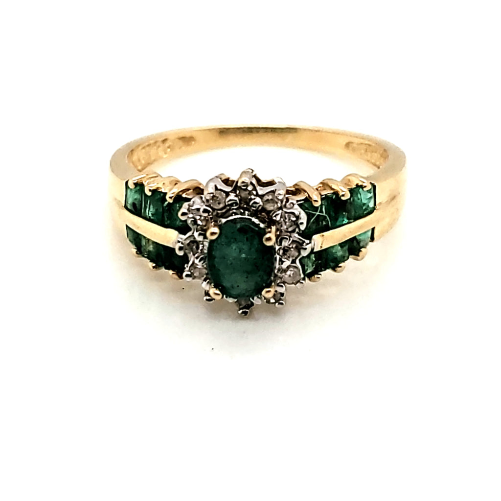 14Kt Yellow Gold Emerald And Diamond Ring