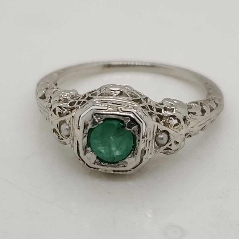 Art Deco 14kt White Gold Emerald Ring