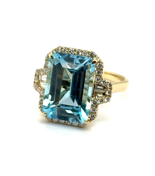 9.28Ctw 14kt Yellow Gold Blue Topaz And Diamond Ring