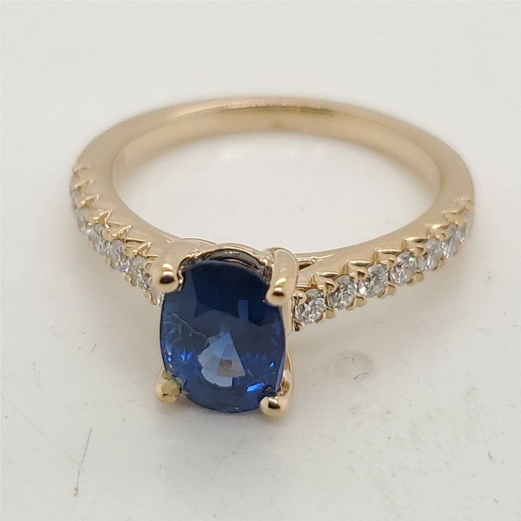 14kt Yellow Gold 1.86 Carat Oval Sapphire and Diamond Ring