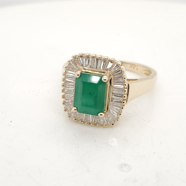 Effy 14kt Yellow Gold Emerald and Diamond Ring