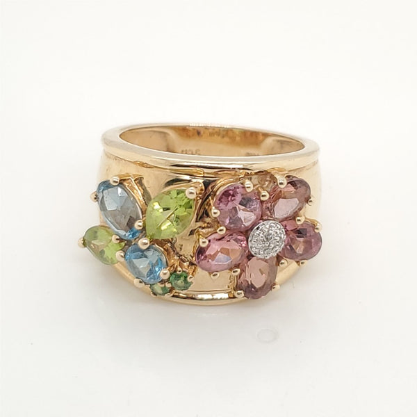 14kt Yellow Gold and Gemstone Bee and Flower Ring