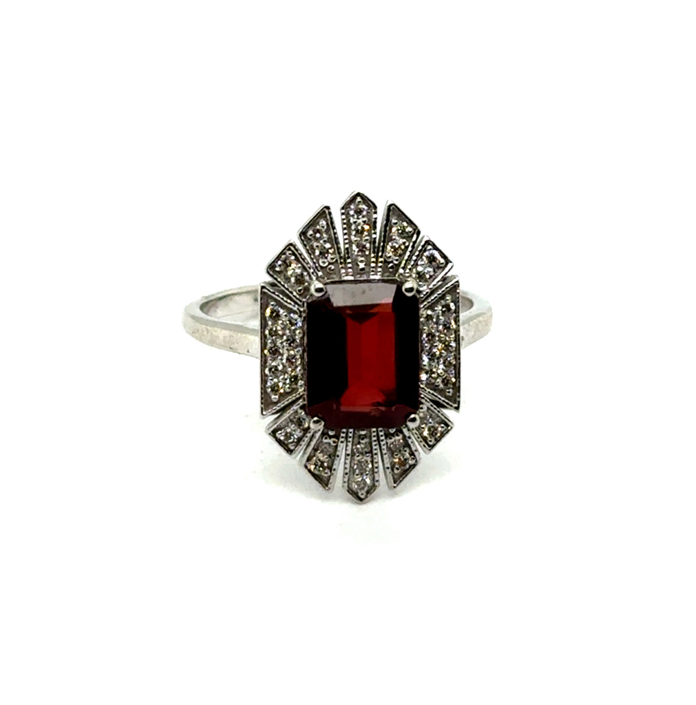 3.14 Ctw 14kt White Gold Garnet And Diamond Milgrain Ring