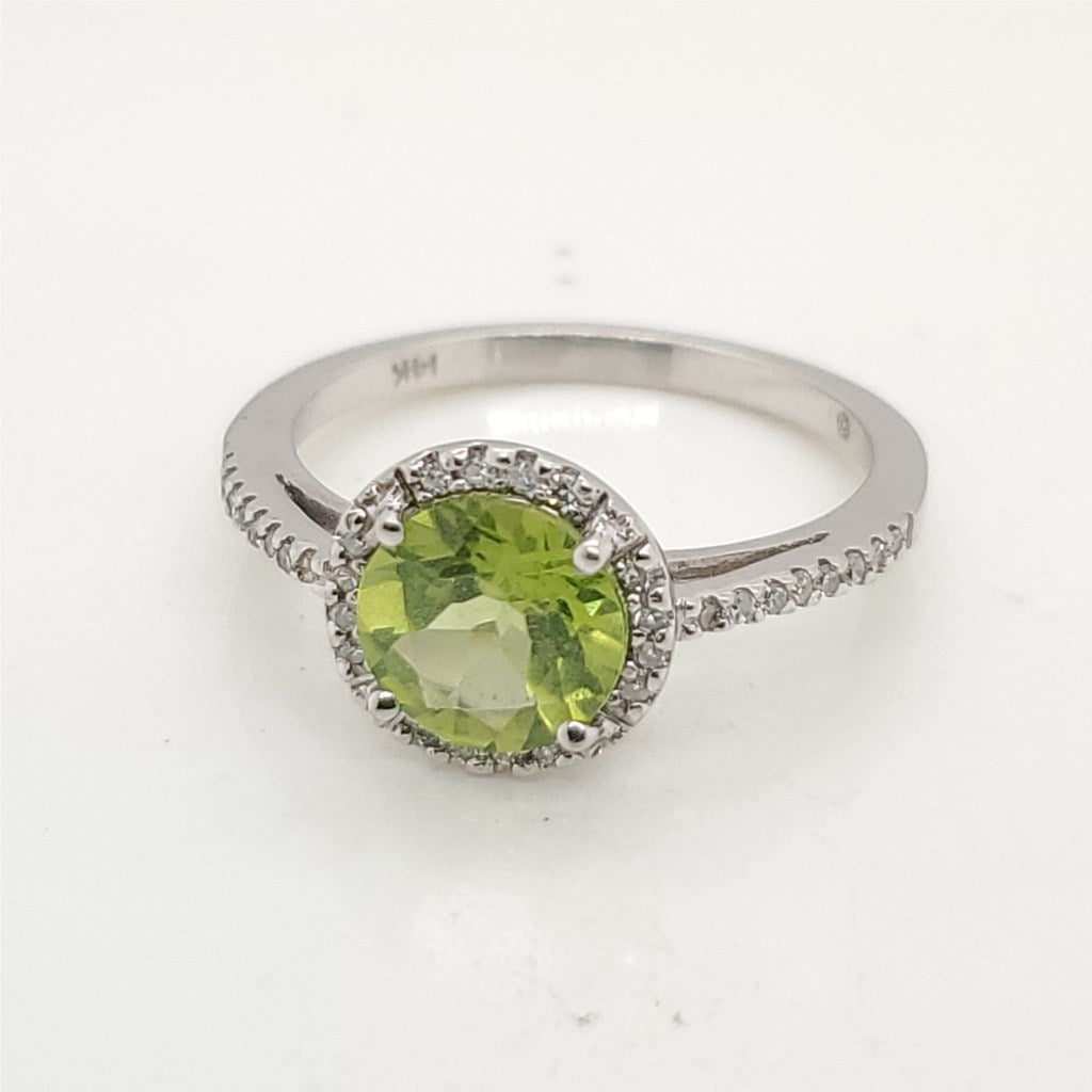 14kt White Gold Round Peridot and Diamond ring