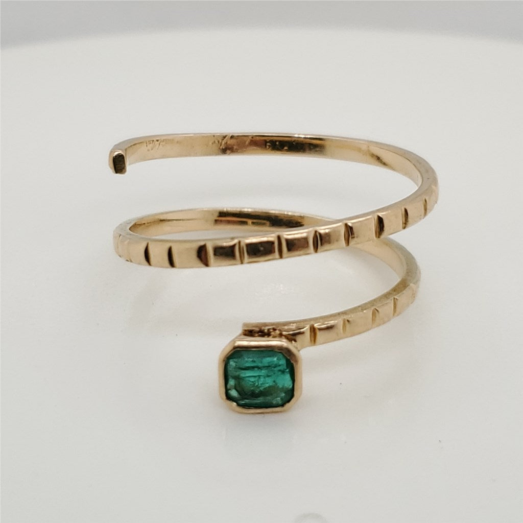 14kt Yellow Gold and Emerald Snake Ring