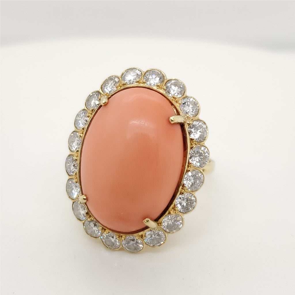 18kt Yellow Gold Coral and Diamond Ring