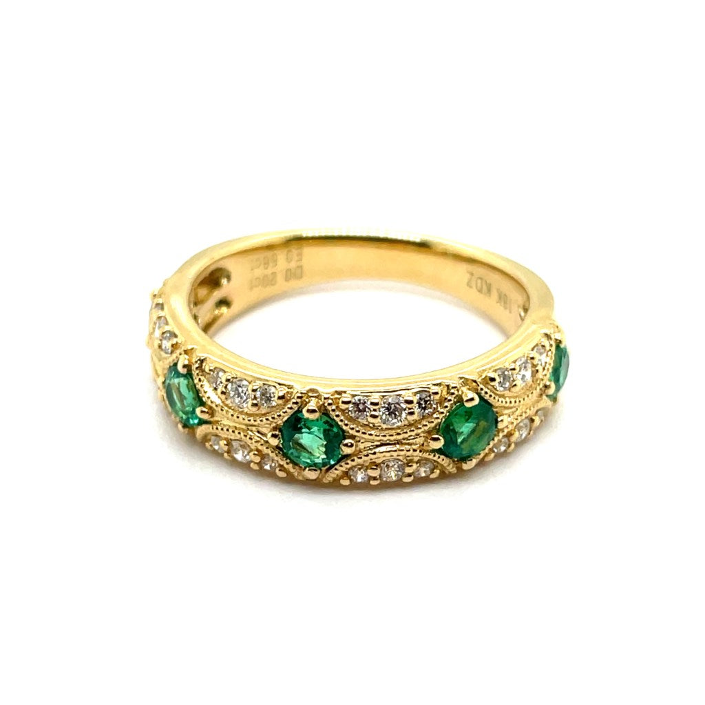 18kt Yellow Gold 0.52Ctw Round Emeralds And Diamond Band