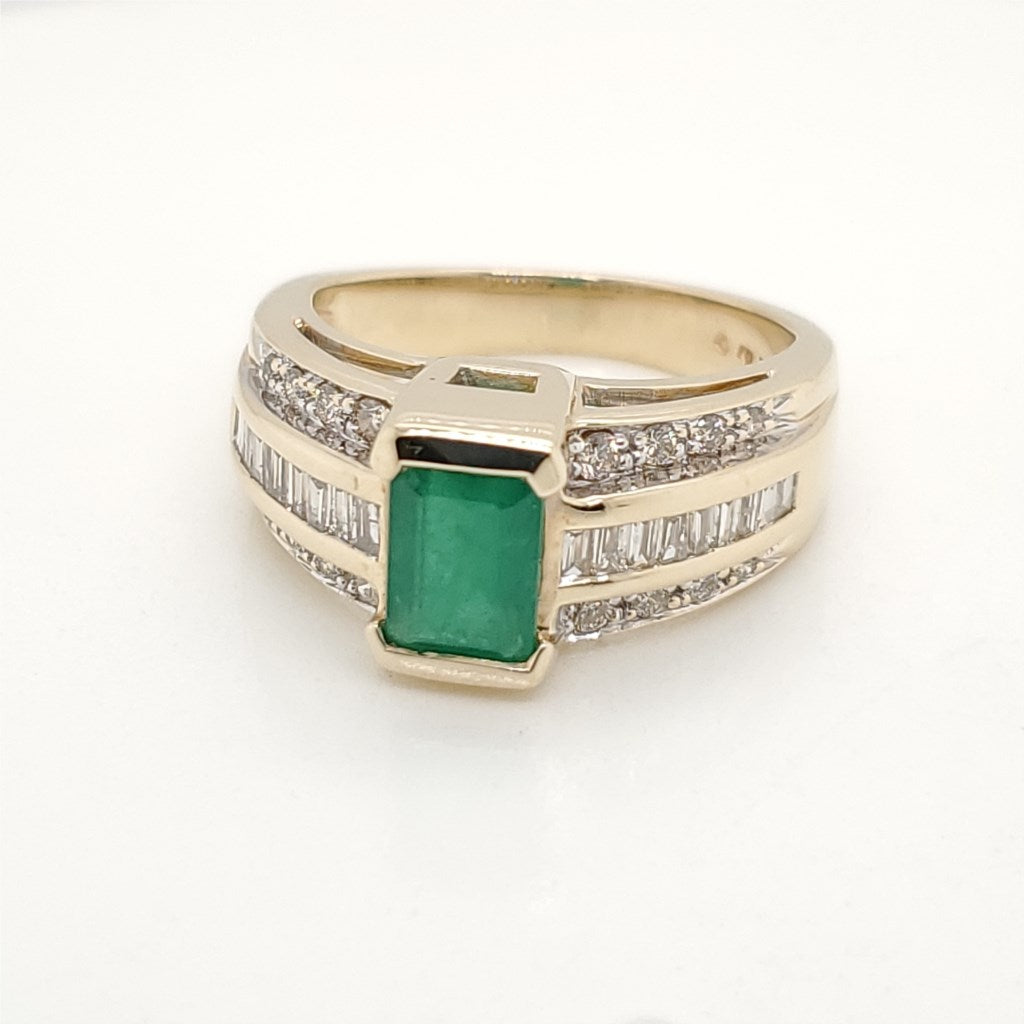 14kt Yellow Gold Emerald And Diamond Ring
