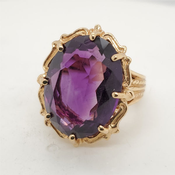 Vintage 14kt Yellow Gold Amethyst Ring