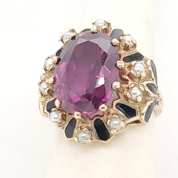 Vintage Mid-century 14kt Yellow Gold Synthetic Color Change Corundum and Pearl Ring