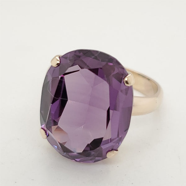 Vintage 14kt Yellow Gold Synthetic Color Change Corundum Ring