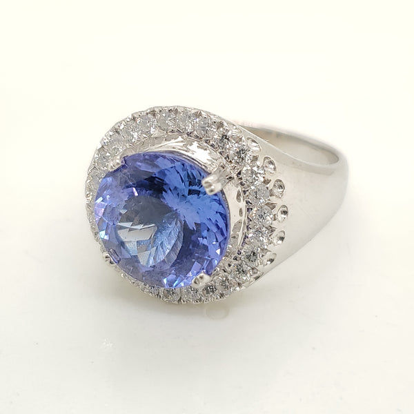 14kt whiote Gold Diamond and Tanzanite Ring