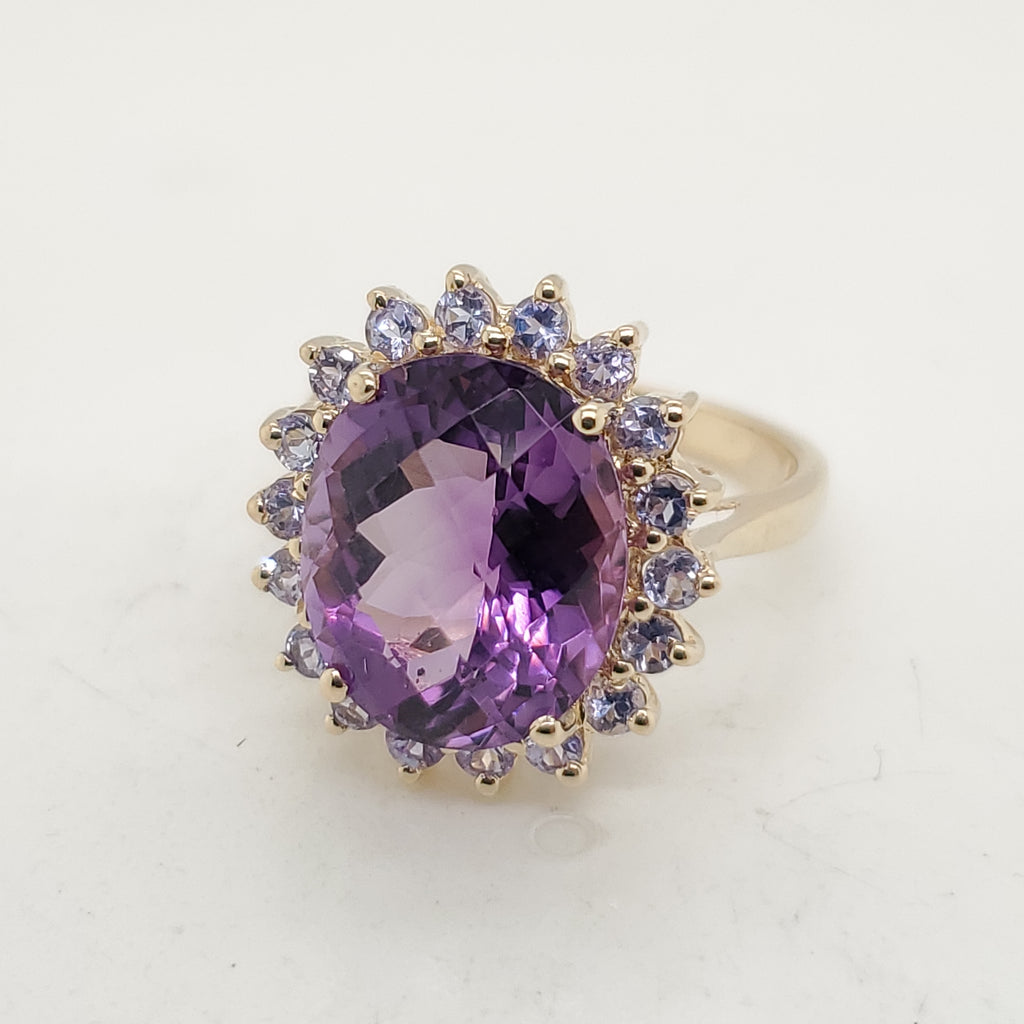 10kt Yellow Gold Amethyst and Tanzanite Ring