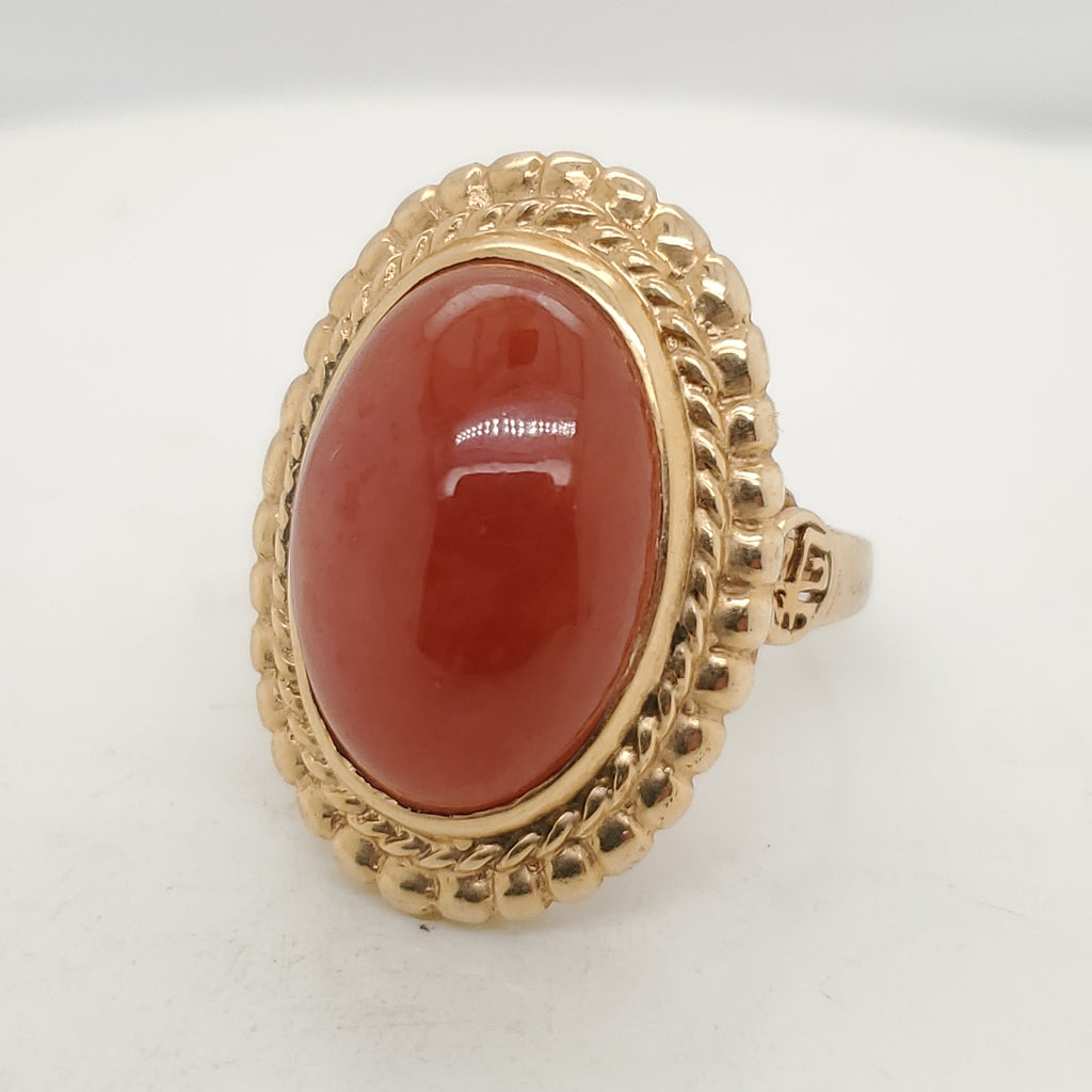 Vintage 14kt Yellow Gold Cinnamon Jade Ring