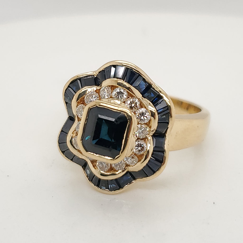 18kt Yellow Gold Sapphire and Diamond Ring