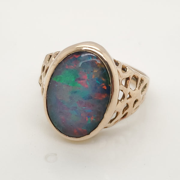 14kt Yellow Gold Opal Ring