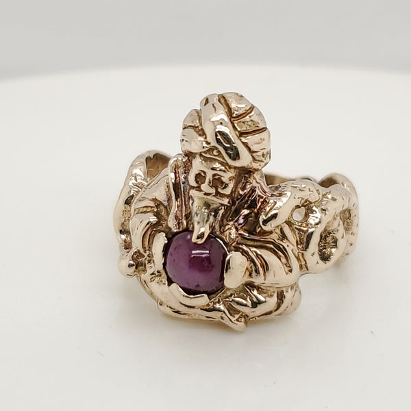 Vintage 14kt Yellow Gold Star Ruby Genie Ring