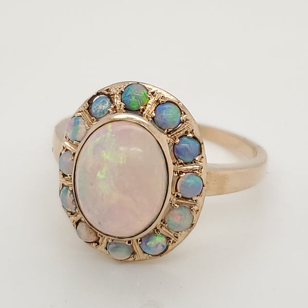 Vintage 14kt Yellow Gold Opal Ring