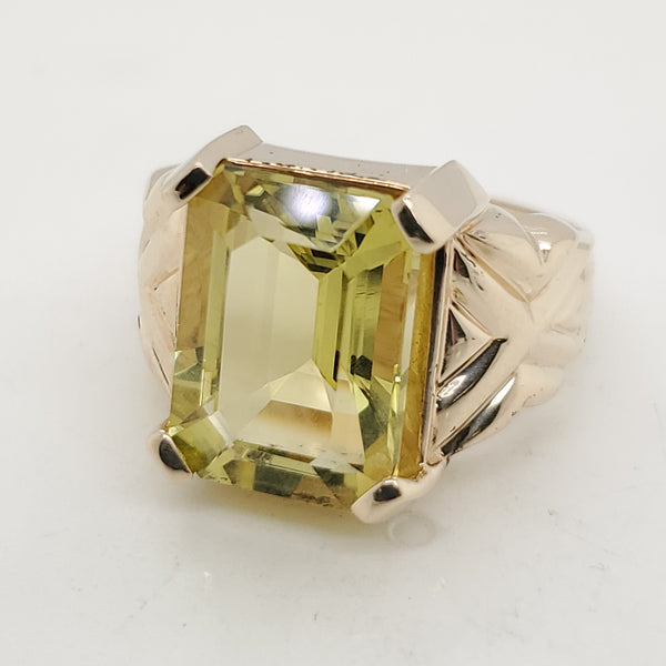 10kt Yellow Gold Green Quartz Ring