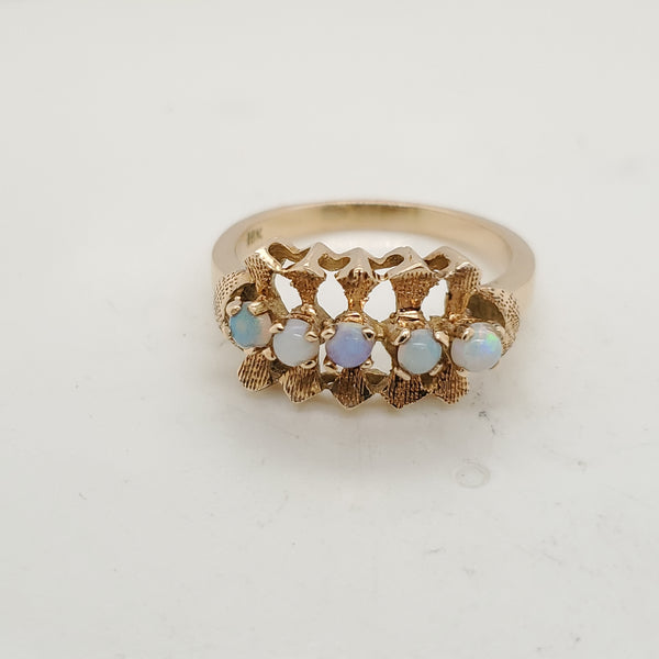 Vintage 18kt Yellow Gold Opal Ring