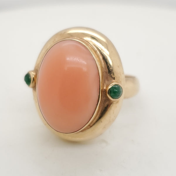 Vintage 14kt Yellow Gold Coral and Emerald Ring