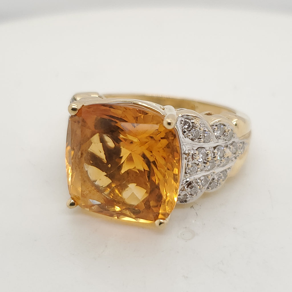 14kt Yellow Gold Citrine and Diamond Ring