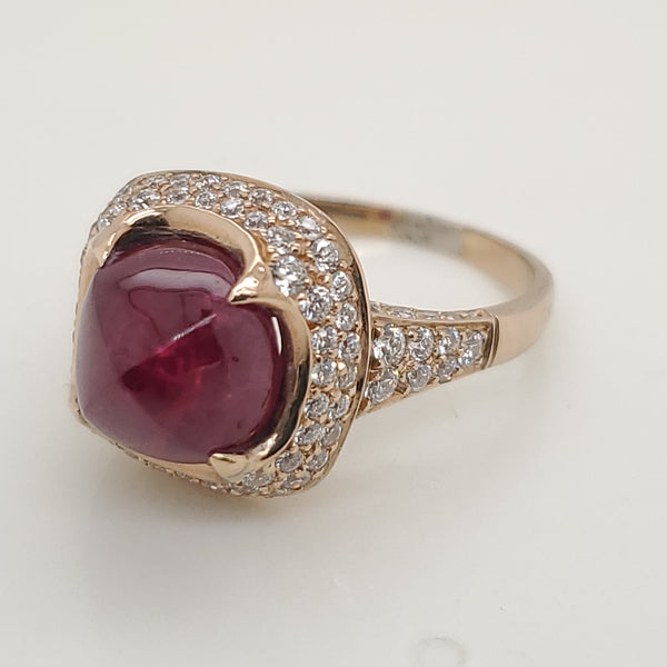 18Kt Yellow Gold Ruby And Diamond Ring